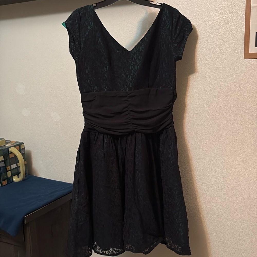 eShakti women's dress size 10 pockets Black lace over Green Ruched waist NWOT 💚🖤 - Picture 5 of 9